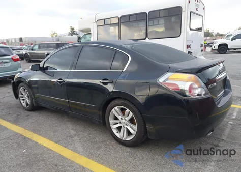 2011 Nissan Altima 3.5 Sr z USA, uszkodzony, nr VIN 1N4BL2AP5BN494908